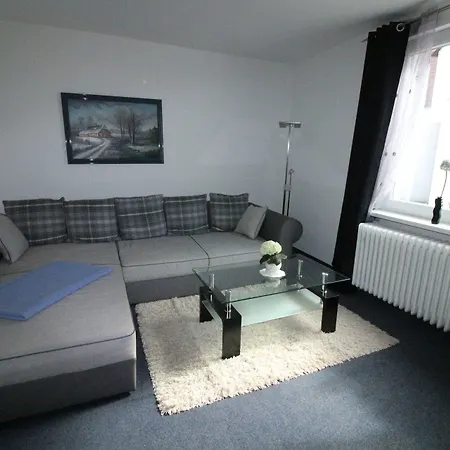 Paradies Aparthotel 3*