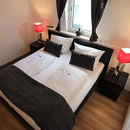 Paradies Apartahotel 3*
