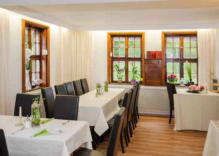 Lägenhetshotell Paradies 3*