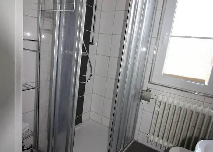 Paradies Lägenhetshotell 3*