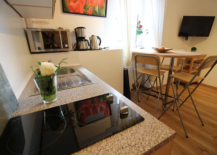 Paradies Lägenhetshotell 3*